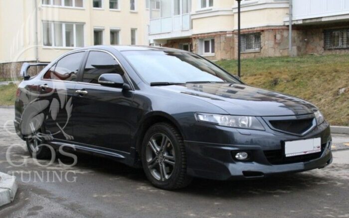 Спойлер крышки багажника Origin на Honda Accord 7