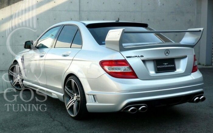 Обвес «Wald Black Bison» на Mercedes C-class W204 Обвес «Wald Black Bison» на Mercedes C-class W204