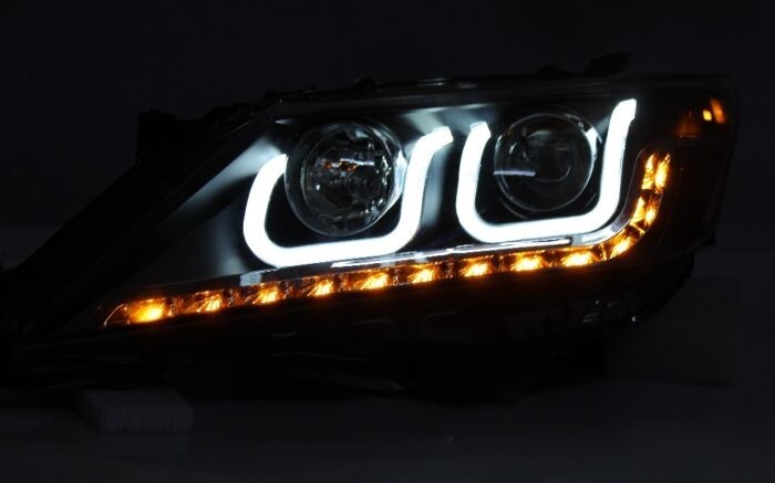 Фары Тойота Камри Фары Тойота Камри