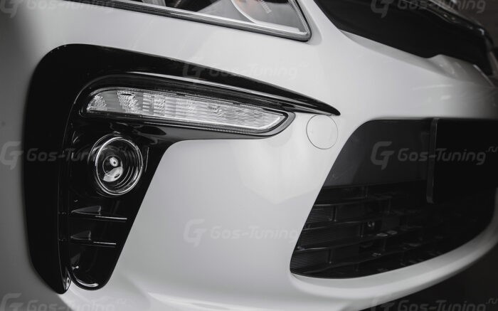 Противотуманные серпы Kia Rio 4 "GT-Line" Противотуманные серпы Kia Rio 4 "GT-Line"