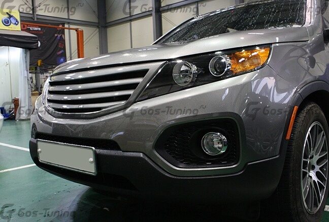 Решетка радиатора «Luxury VIP» на КИА Соренто Решетка радиатора «Luxury VIP» на КИА Соренто