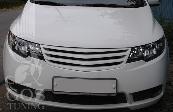 Решетка радиатора «Moris Club» для автомобилей Kia Cerato/ Forte Koup Решетка радиатора «Moris Club» для автомобилей Kia Cerato/ Forte Koup