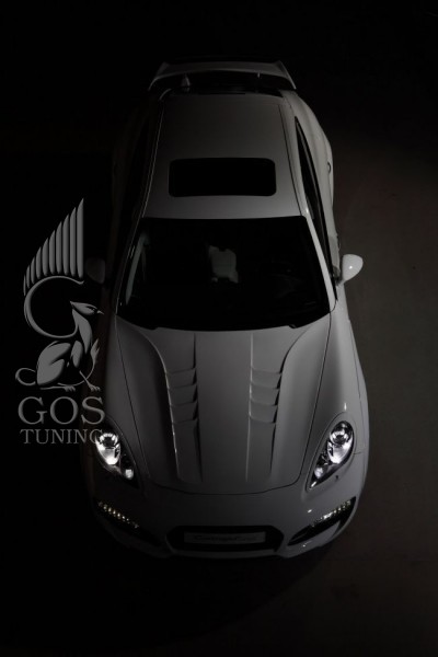 Капот «Techart Concept One» c воздухозаборниками для Porsche Panamera