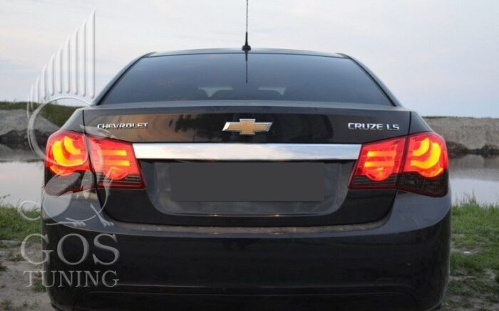 Комплект задних фонарей «BMW F Series Red Smoke Style Led» для Chevrolet Cruze Sedan Комплект задних фонарей «BMW F Series Red Smoke Style Led» для Chevrolet Cruze Sedan