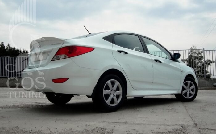 Спойлер накладка на крышку багажника «I-Flow» для Hyundai Solaris Спойлер накладка на крышку багажника «I-Flow» для Hyundai Solaris