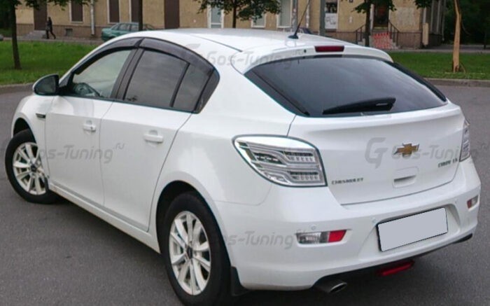 tuning-tail-lights-zadnie-fonari-chevrolet-cruze-hatchback-GLK-style-clear-G02-0157 (4)