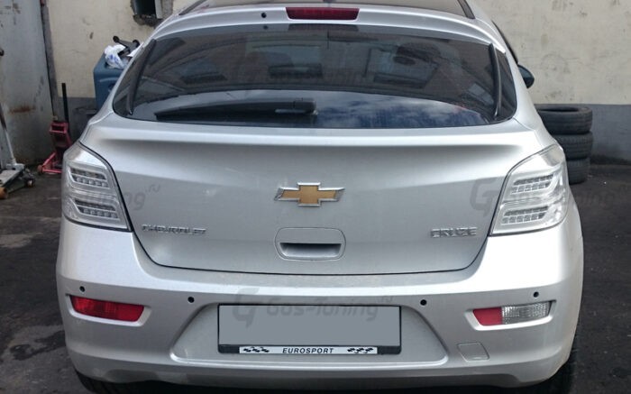 tuning-tail-lights-zadnie-fonari-chevrolet-cruze-hatchback-GLK-style-clear-G02-0157 (5)