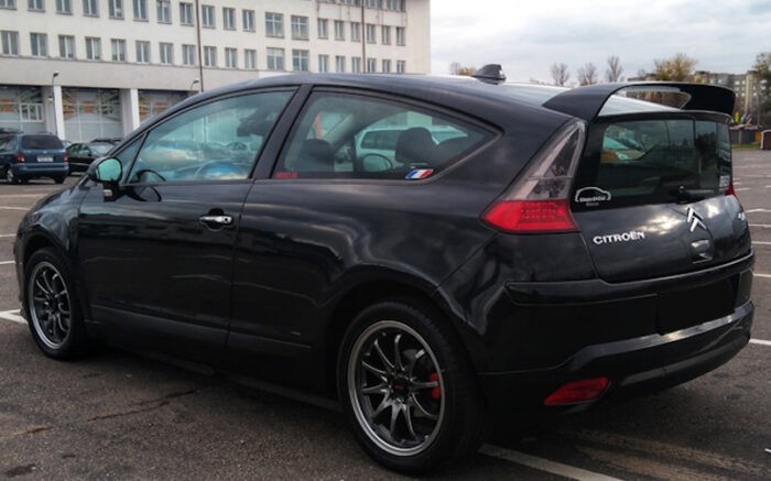 tuning-tail-lights-zadnie-fonari-citroen-c4-3D-red-smoke-G02-0285-1
