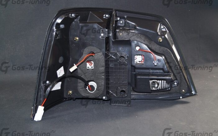 Задние фонари toyota land cruiser 200 тонированный хром g02-0030 Задние фонари toyota land cruiser 200 тонированный хром g02-0030